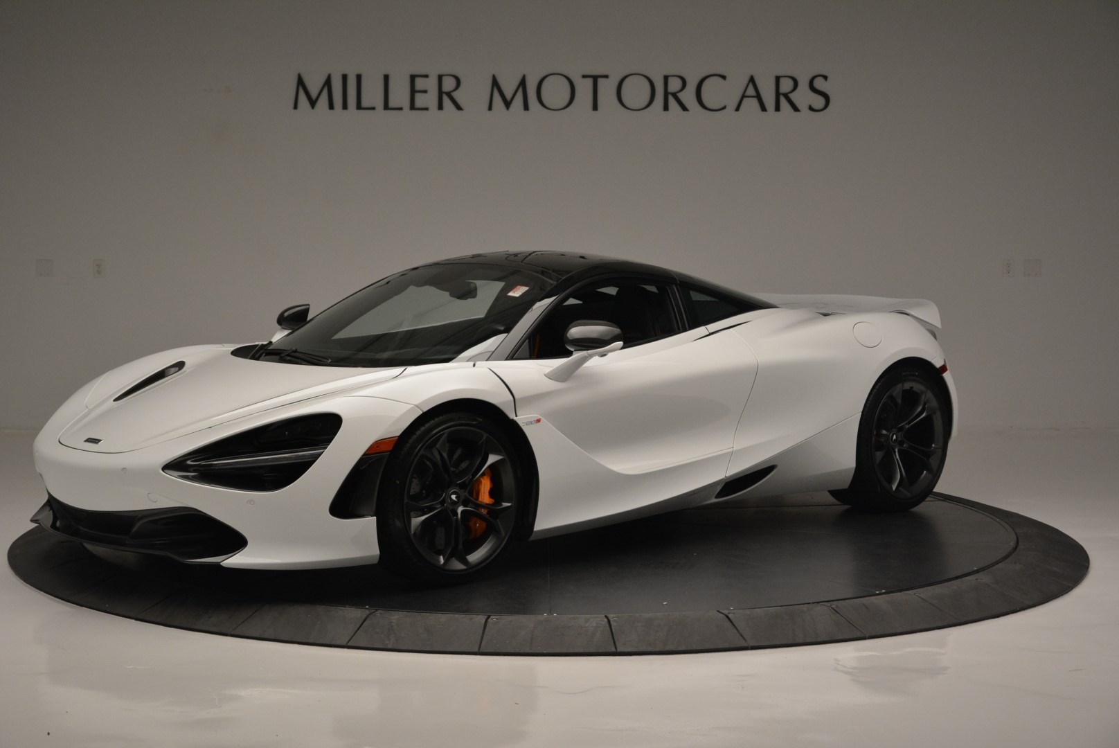 Used 2019 McLaren 720S Coupe for sale Sold at Alfa Romeo of Greenwich in Greenwich CT 06830 1