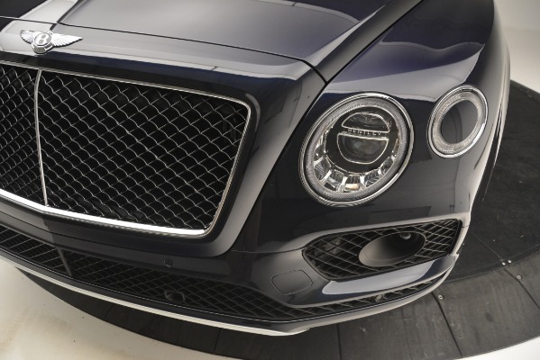 New 2019 Bentley Bentayga V8 for sale Sold at Alfa Romeo of Greenwich in Greenwich CT 06830 14