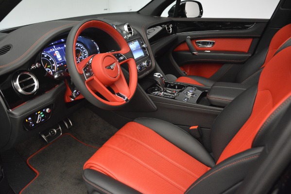 New 2019 Bentley Bentayga V8 for sale Sold at Alfa Romeo of Greenwich in Greenwich CT 06830 16