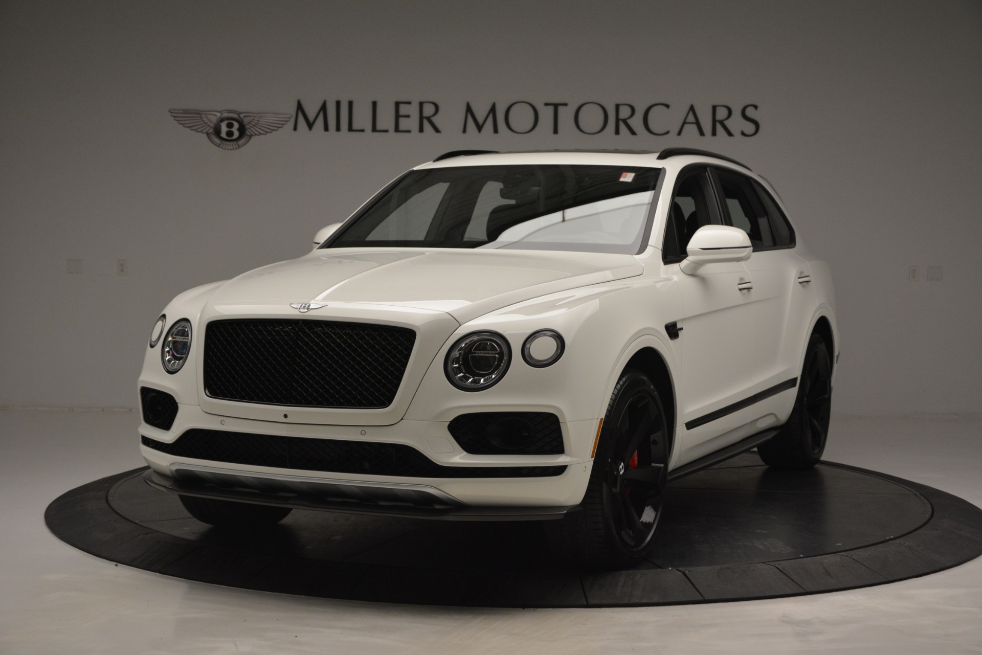 New 2019 Bentley Bentayga V8 for sale Sold at Alfa Romeo of Greenwich in Greenwich CT 06830 1