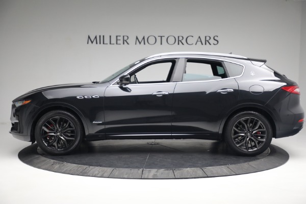 Used 2019 Maserati Levante Q4 GranLusso for sale Sold at Alfa Romeo of Greenwich in Greenwich CT 06830 3