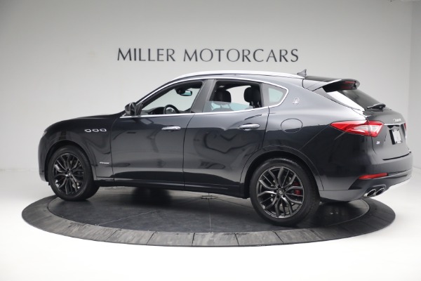 Used 2019 Maserati Levante Q4 GranLusso for sale Sold at Alfa Romeo of Greenwich in Greenwich CT 06830 4