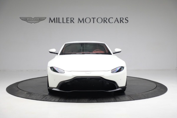 Used 2019 Aston Martin Vantage for sale $129,900 at Alfa Romeo of Greenwich in Greenwich CT 06830 11