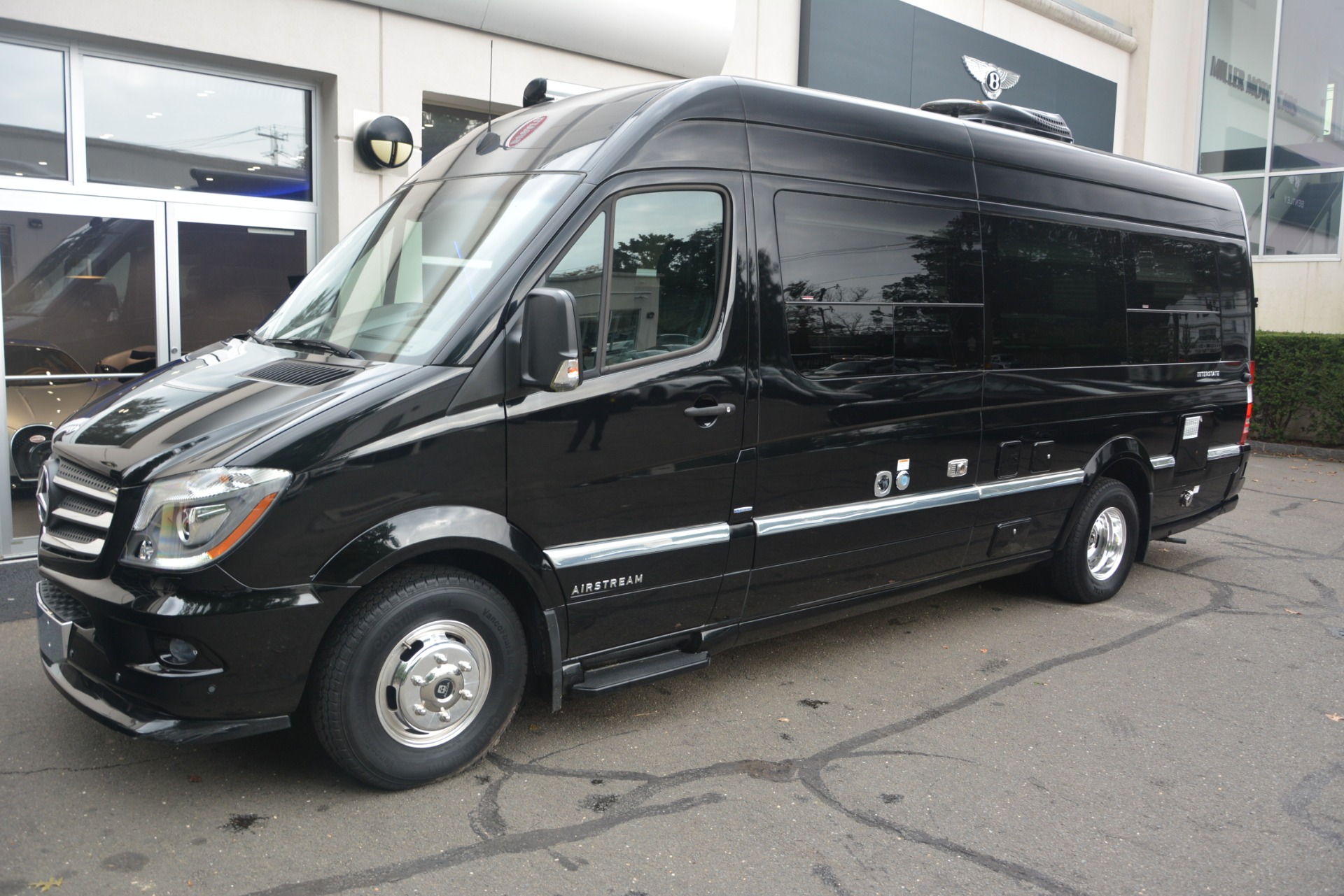 Used 2014 Mercedes-Benz Sprinter 3500 Airstream Lounge Extended for sale Sold at Alfa Romeo of Greenwich in Greenwich CT 06830 1