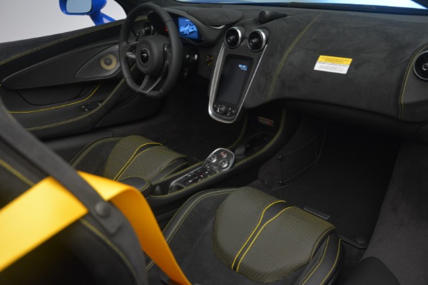 Used 2019 McLaren 570S Spider Convertible for sale $219,900 at Alfa Romeo of Greenwich in Greenwich CT 06830 27