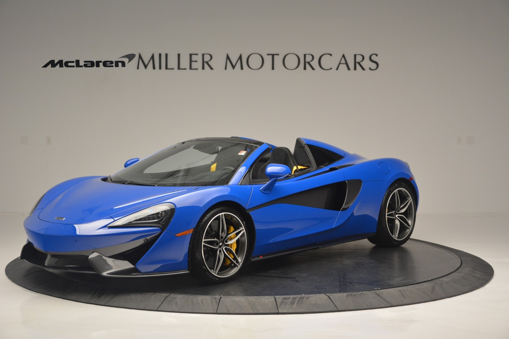 Used 2019 McLaren 570S Spider Convertible for sale $219,900 at Alfa Romeo of Greenwich in Greenwich CT 06830 1