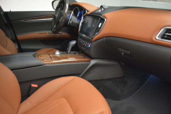 New 2019 Maserati Ghibli S Q4 for sale Sold at Alfa Romeo of Greenwich in Greenwich CT 06830 19