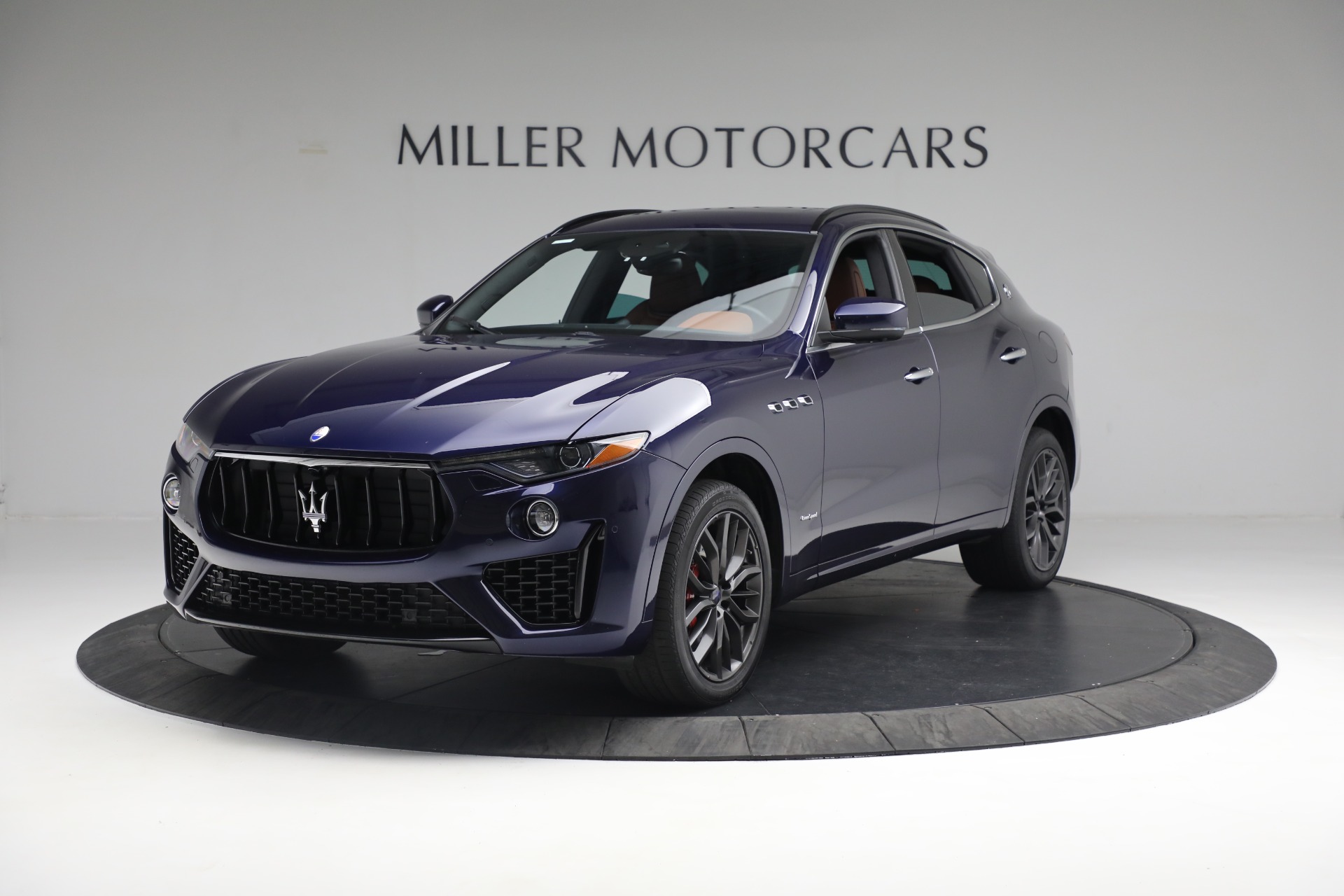 Used 2019 Maserati Levante S Q4 GranSport for sale Sold at Alfa Romeo of Greenwich in Greenwich CT 06830 1