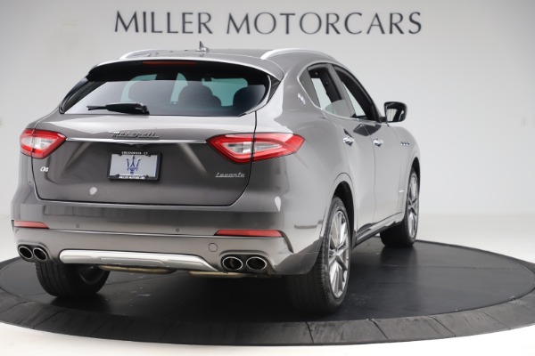 Used 2019 Maserati Levante Q4 GranLusso for sale Sold at Alfa Romeo of Greenwich in Greenwich CT 06830 7