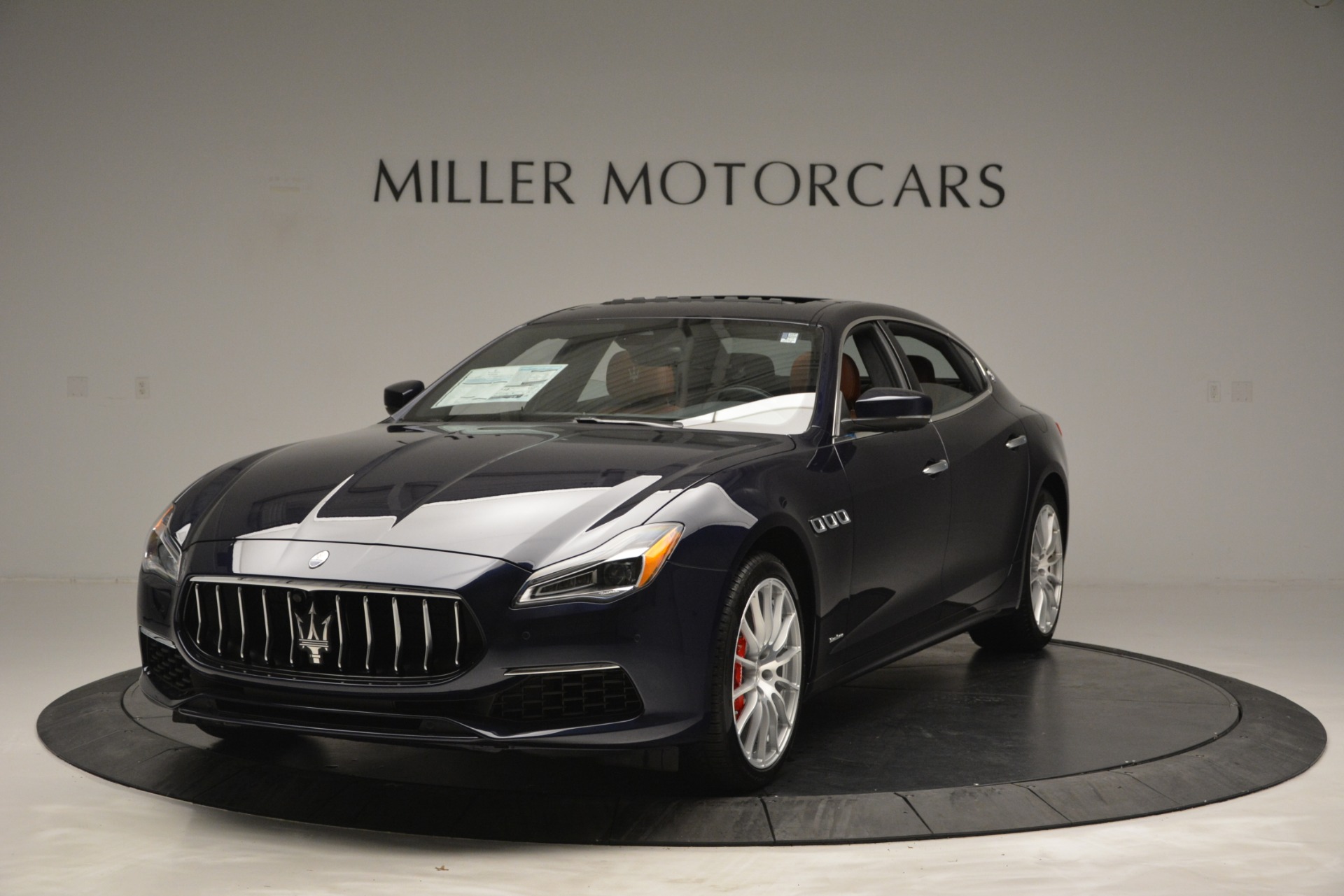 New 2019 Maserati Quattroporte S Q4 GranLusso for sale Sold at Alfa Romeo of Greenwich in Greenwich CT 06830 1