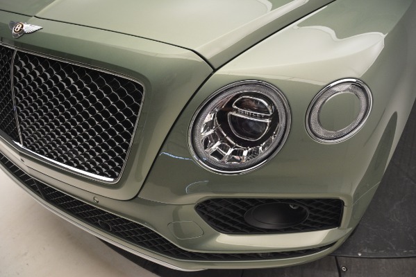 New 2019 Bentley Bentayga V8 for sale Sold at Alfa Romeo of Greenwich in Greenwich CT 06830 14