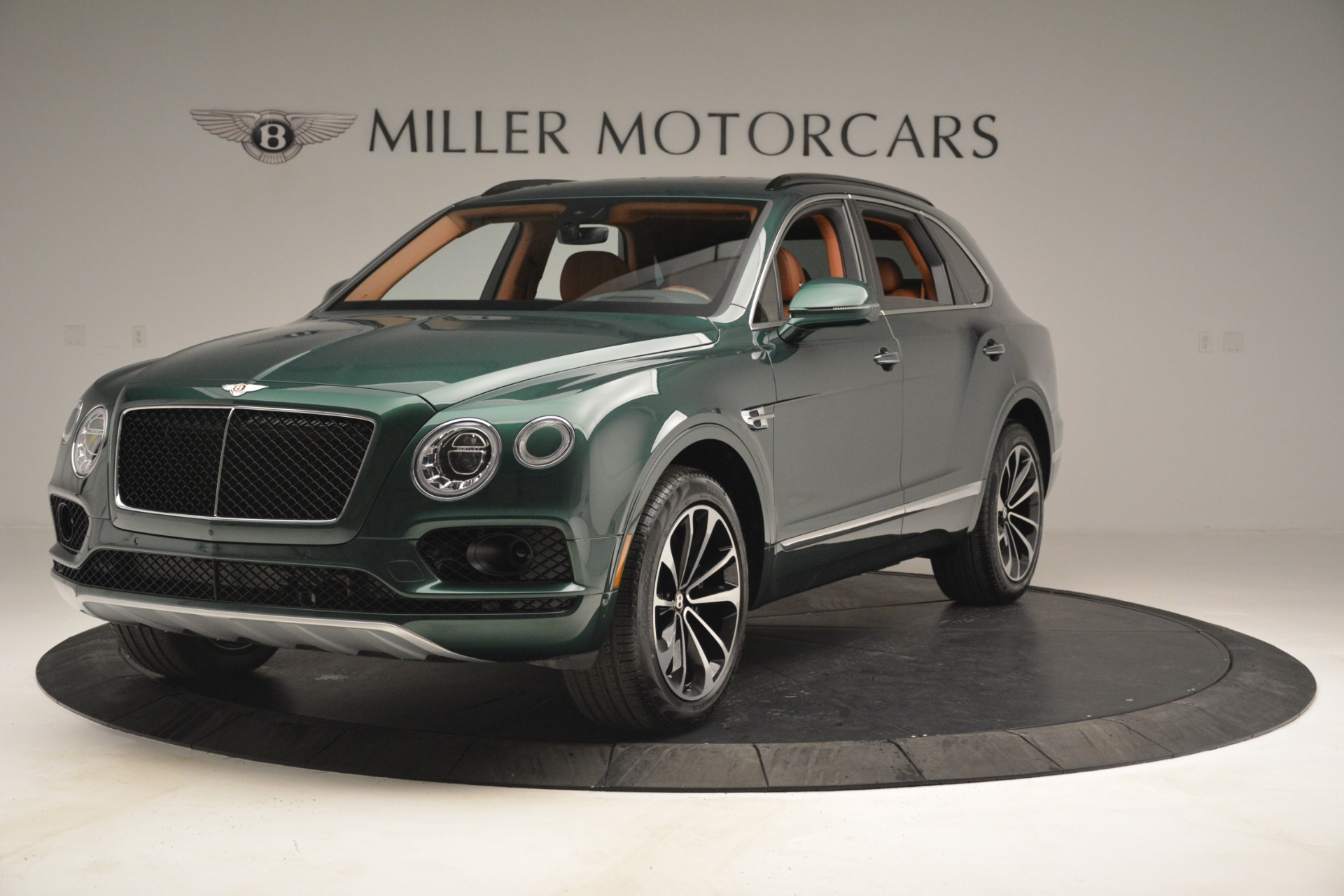 New 2019 Bentley Bentayga V8 for sale Sold at Alfa Romeo of Greenwich in Greenwich CT 06830 1