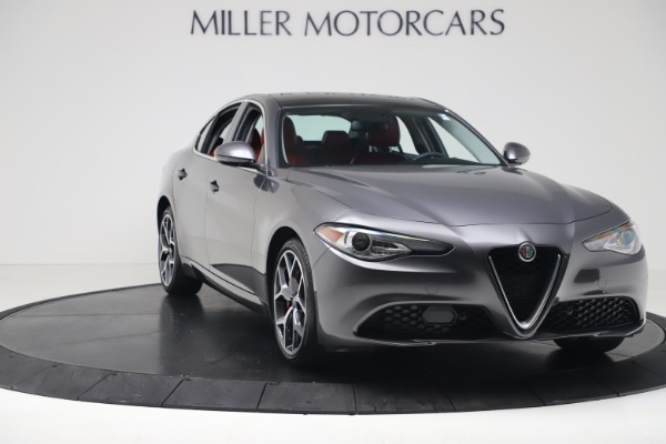 New 2019 Alfa Romeo Giulia Q4 for sale Sold at Alfa Romeo of Greenwich in Greenwich CT 06830 11