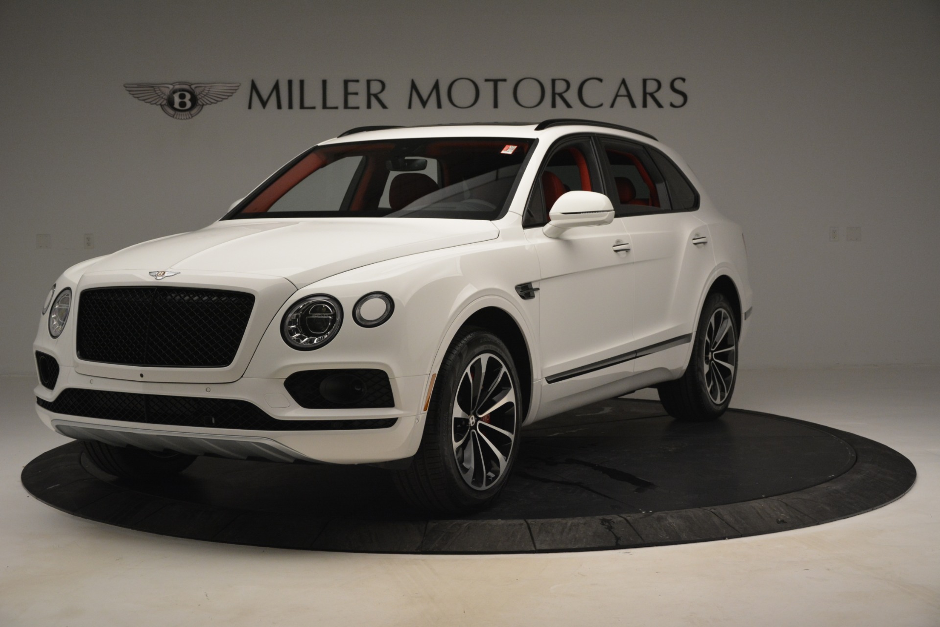 New 2019 Bentley Bentayga V8 for sale Sold at Alfa Romeo of Greenwich in Greenwich CT 06830 1
