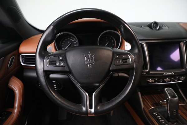 Used 2019 Maserati Levante Q4 GranLusso for sale Sold at Alfa Romeo of Greenwich in Greenwich CT 06830 16