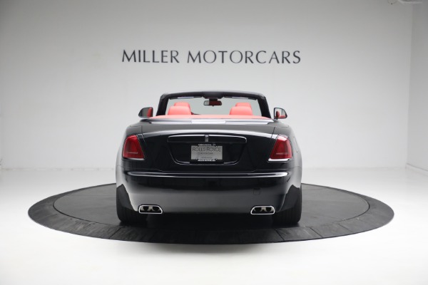 Used 2019 Rolls-Royce Dawn for sale $346,900 at Alfa Romeo of Greenwich in Greenwich CT 06830 10