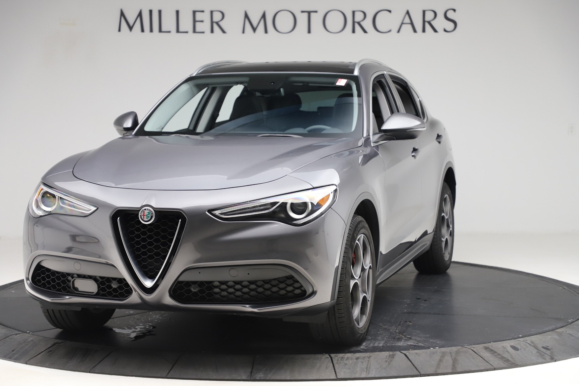 Used 2019 Alfa Romeo Stelvio Q4 for sale Sold at Alfa Romeo of Greenwich in Greenwich CT 06830 1