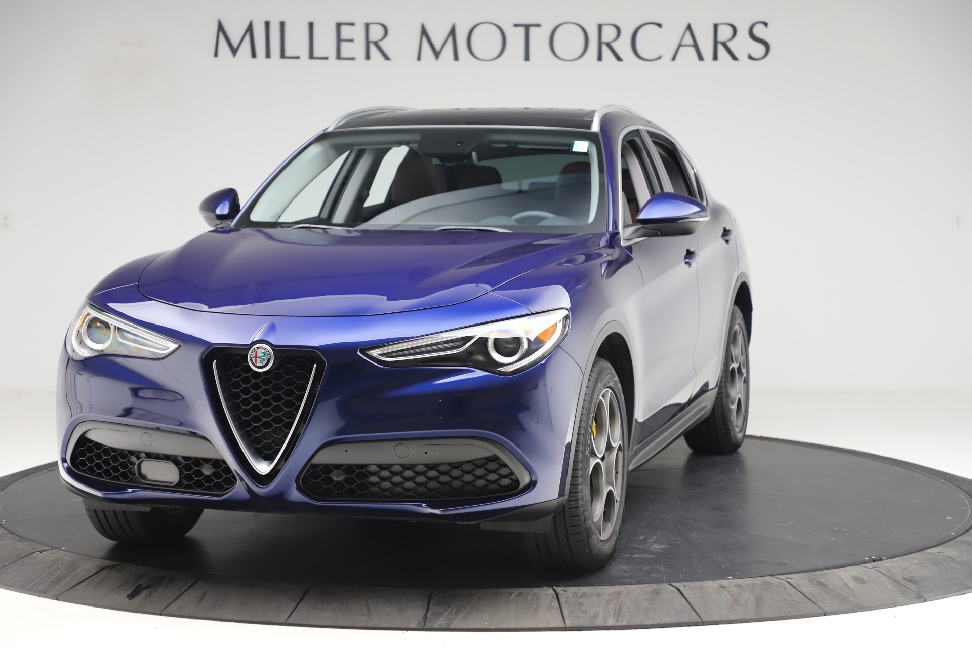 Used 2019 Alfa Romeo Stelvio Q4 for sale Sold at Alfa Romeo of Greenwich in Greenwich CT 06830 1