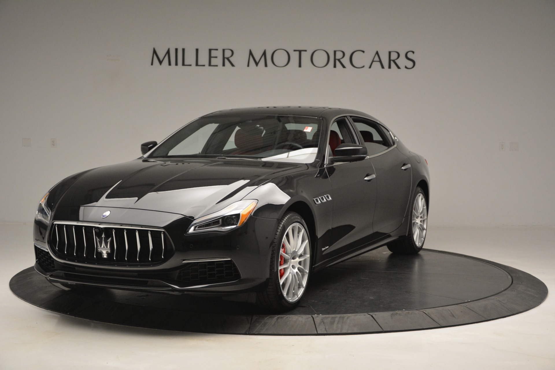 New 2019 Maserati Quattroporte S Q4 GranLusso for sale Sold at Alfa Romeo of Greenwich in Greenwich CT 06830 1