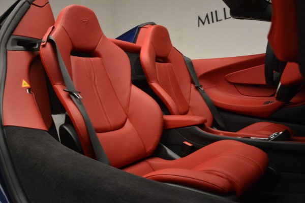Used 2019 McLaren 570S Spider for sale $149,900 at Alfa Romeo of Greenwich in Greenwich CT 06830 28