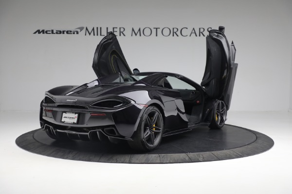 Used 2019 McLaren 570S Spider for sale Sold at Alfa Romeo of Greenwich in Greenwich CT 06830 28