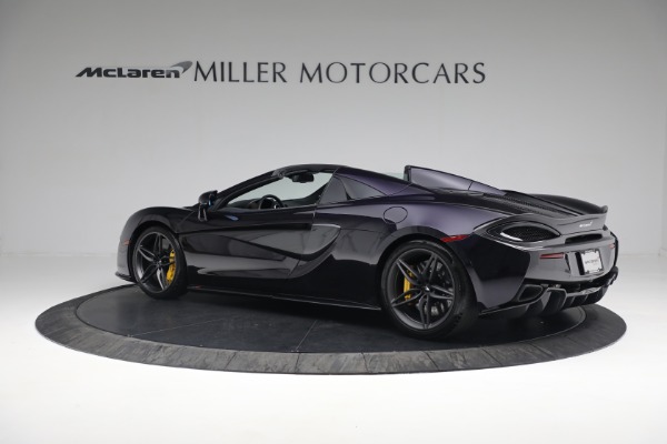 Used 2019 McLaren 570S Spider for sale Sold at Alfa Romeo of Greenwich in Greenwich CT 06830 4