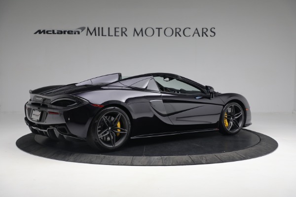 Used 2019 McLaren 570S Spider for sale Sold at Alfa Romeo of Greenwich in Greenwich CT 06830 8