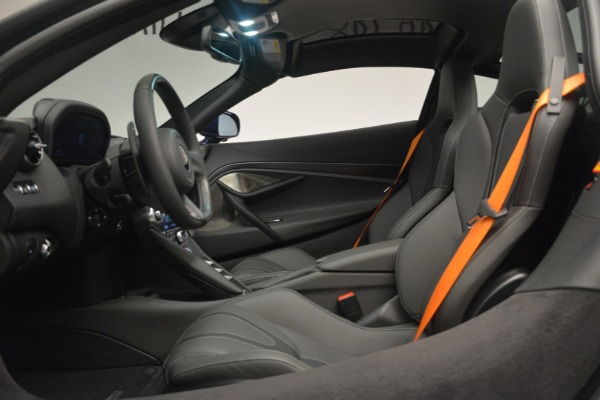 Used 2019 McLaren 720S for sale Sold at Alfa Romeo of Greenwich in Greenwich CT 06830 17