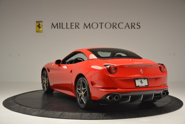 Used 2016 Ferrari California T for sale Sold at Alfa Romeo of Greenwich in Greenwich CT 06830 17