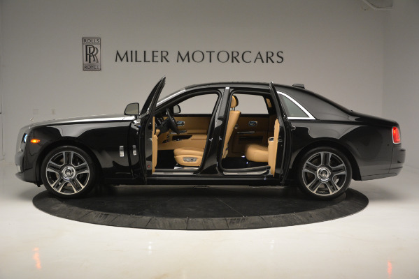 Used 2018 Rolls-Royce Ghost for sale Sold at Alfa Romeo of Greenwich in Greenwich CT 06830 3