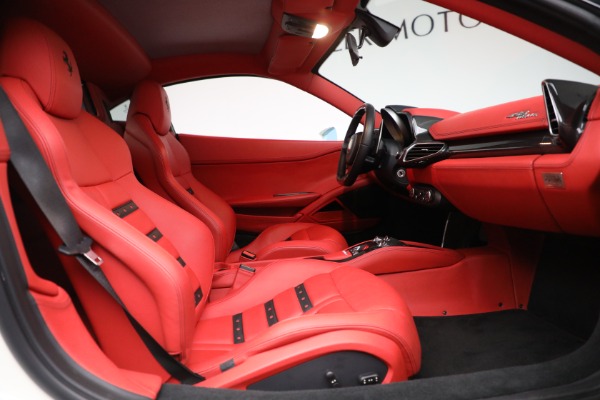 Used 2012 Ferrari 458 Italia for sale Sold at Alfa Romeo of Greenwich in Greenwich CT 06830 15