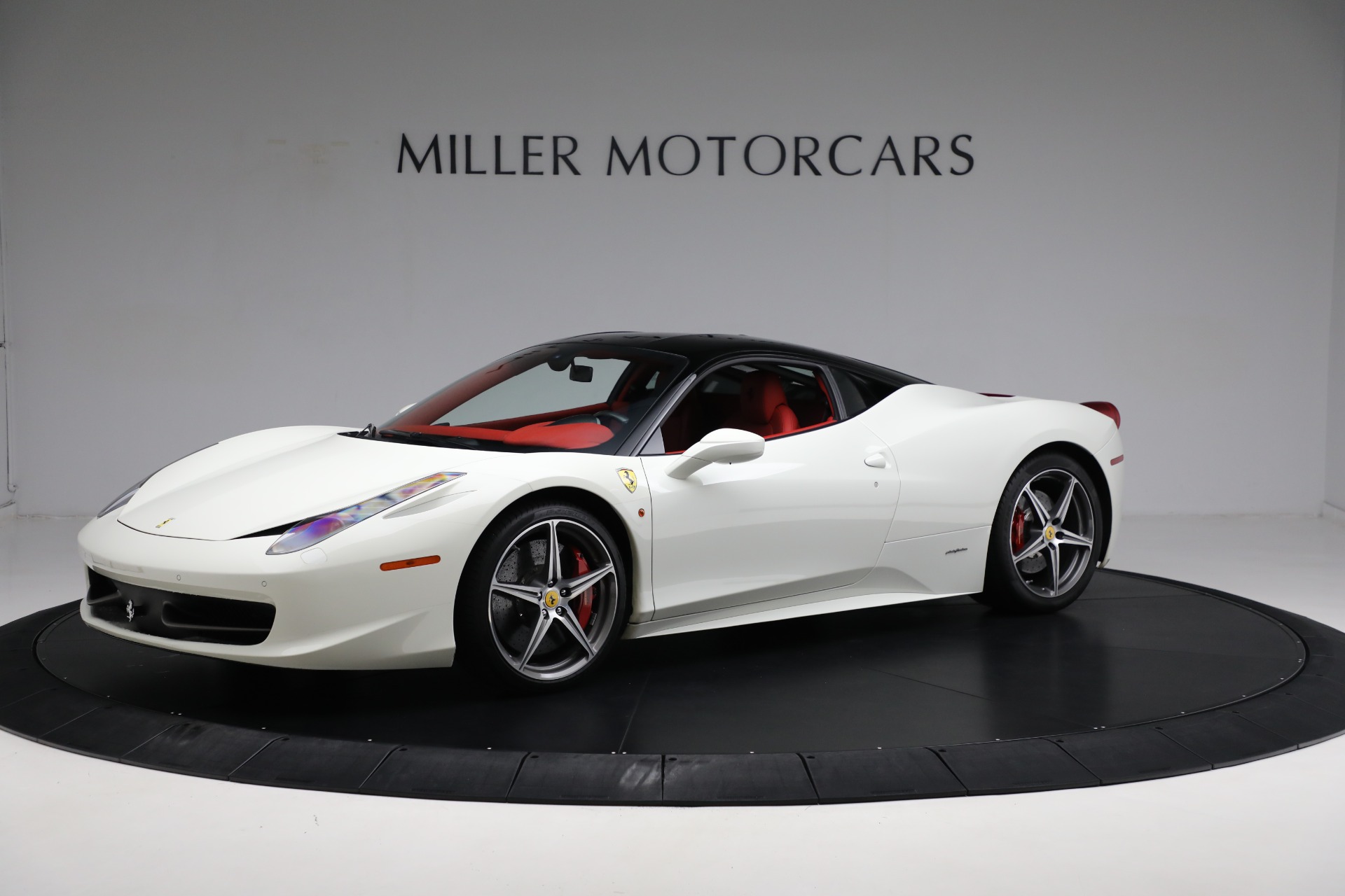 Used 2012 Ferrari 458 Italia for sale Sold at Alfa Romeo of Greenwich in Greenwich CT 06830 1