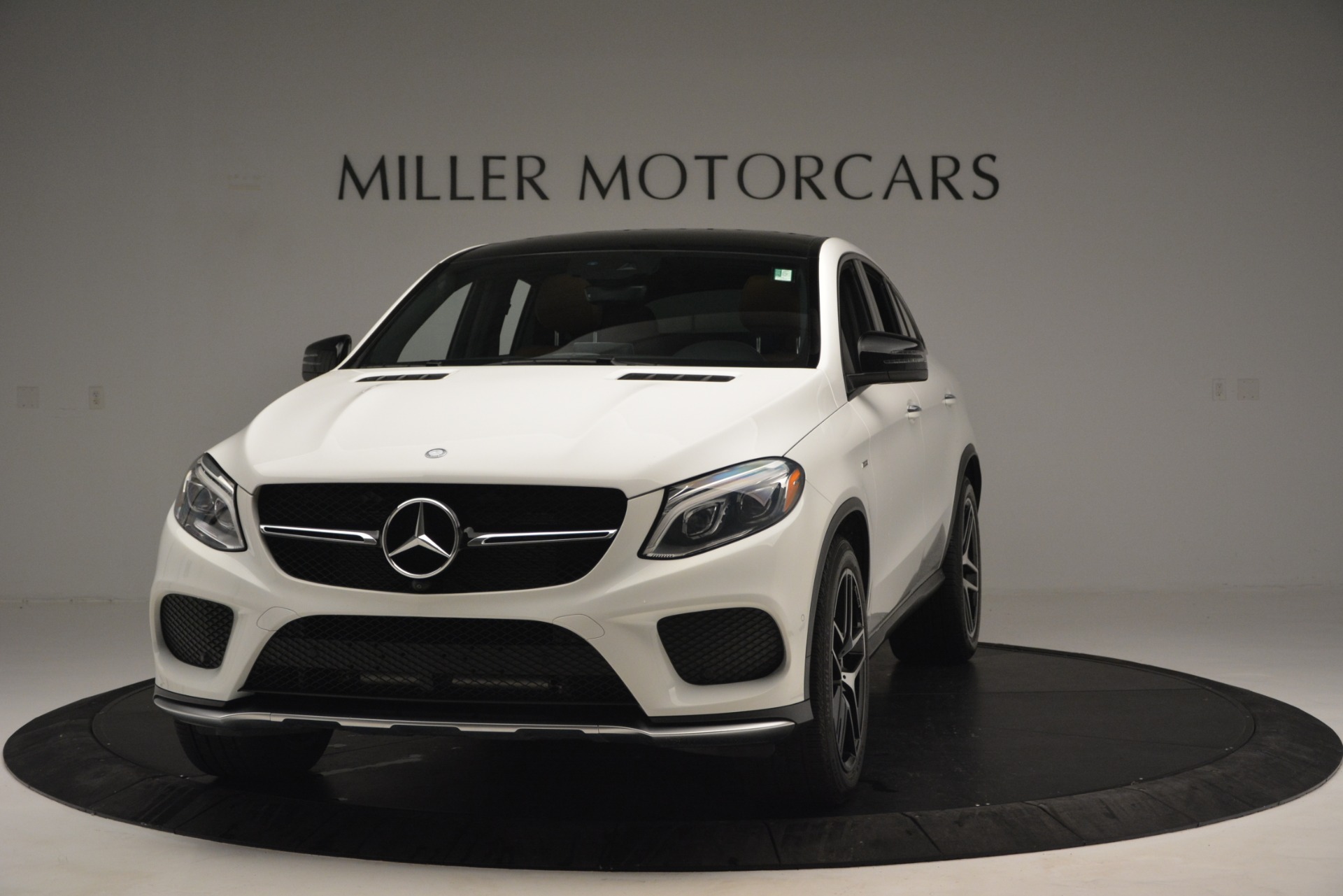 Used 2016 Mercedes-Benz GLE 450 AMG Coupe 4MATIC for sale Sold at Alfa Romeo of Greenwich in Greenwich CT 06830 1