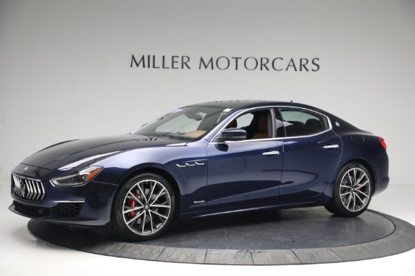 Used 2019 Maserati Ghibli S Q4 GranLusso for sale Sold at Alfa Romeo of Greenwich in Greenwich CT 06830 2