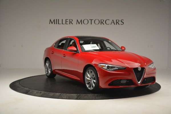 New 2019 Alfa Romeo Giulia Q4 for sale Sold at Alfa Romeo of Greenwich in Greenwich CT 06830 11