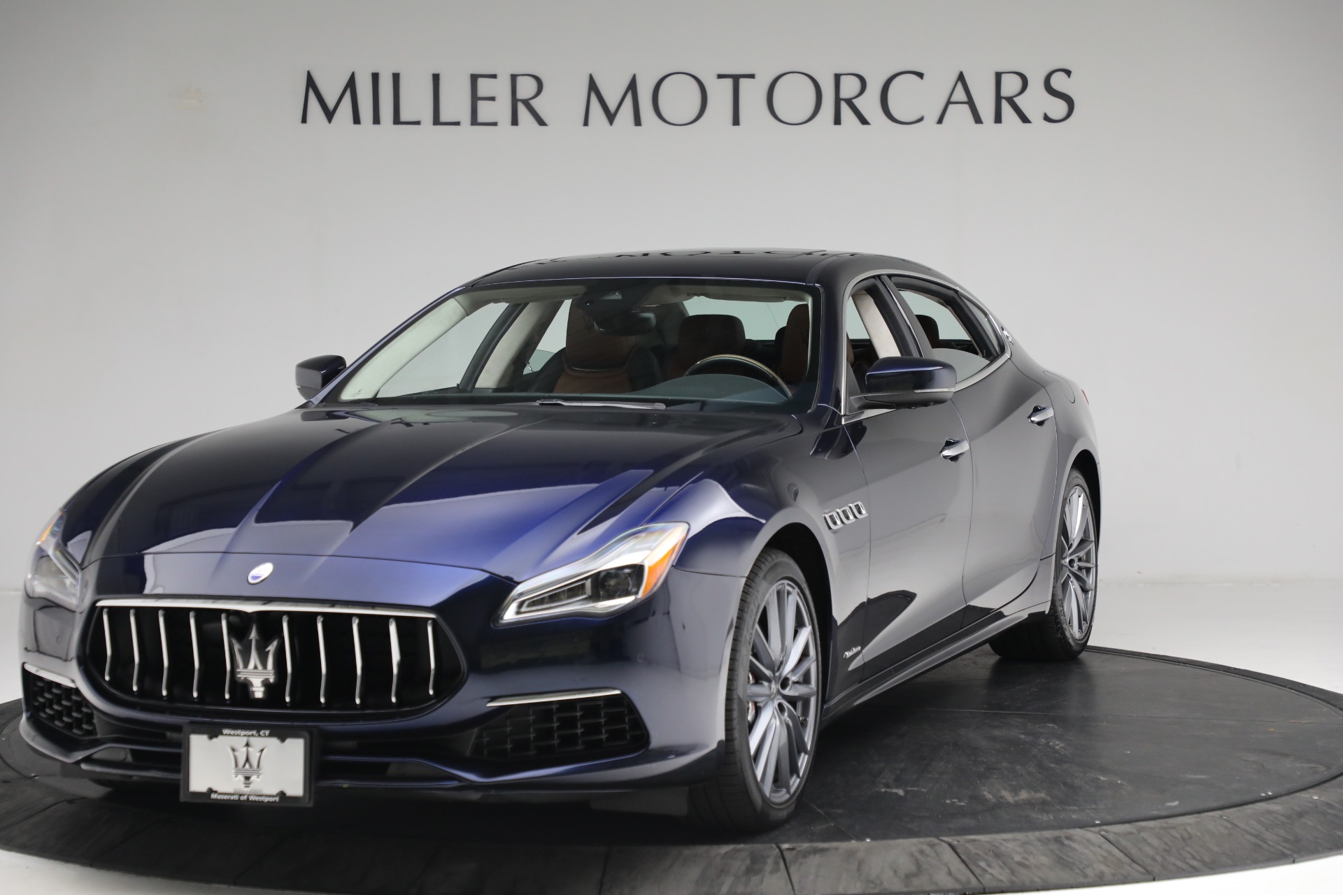 Used 2019 Maserati Quattroporte S Q4 GranLusso Edizione Nobile for sale Sold at Alfa Romeo of Greenwich in Greenwich CT 06830 1