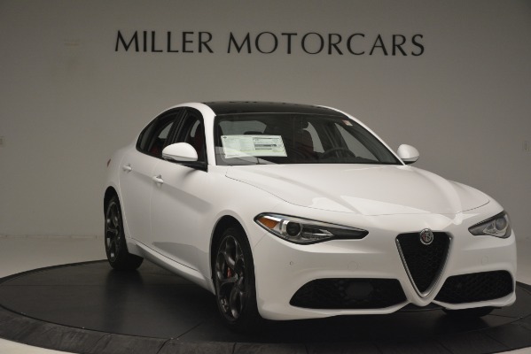 New 2019 Alfa Romeo Giulia Ti Sport Q4 for sale Sold at Alfa Romeo of Greenwich in Greenwich CT 06830 11