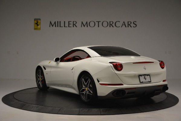 Used 2017 Ferrari California T Handling Speciale for sale Sold at Alfa Romeo of Greenwich in Greenwich CT 06830 17