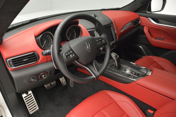 New 2019 Maserati Levante GTS for sale Sold at Alfa Romeo of Greenwich in Greenwich CT 06830 18
