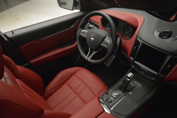 New 2019 Maserati Levante GTS for sale Sold at Alfa Romeo of Greenwich in Greenwich CT 06830 23