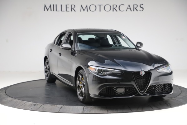 Used 2019 Alfa Romeo Giulia Sport Q4 for sale Sold at Alfa Romeo of Greenwich in Greenwich CT 06830 11