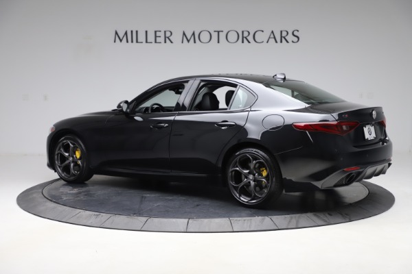 Used 2019 Alfa Romeo Giulia Sport Q4 for sale Sold at Alfa Romeo of Greenwich in Greenwich CT 06830 4