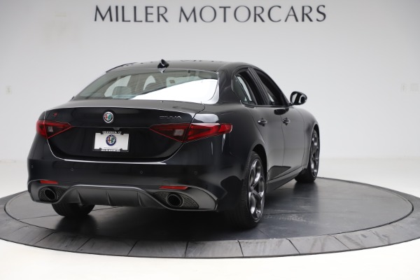 Used 2019 Alfa Romeo Giulia Sport Q4 for sale Sold at Alfa Romeo of Greenwich in Greenwich CT 06830 7