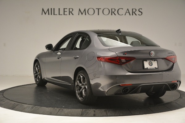 New 2019 Alfa Romeo Giulia Sport Q4 for sale Sold at Alfa Romeo of Greenwich in Greenwich CT 06830 5