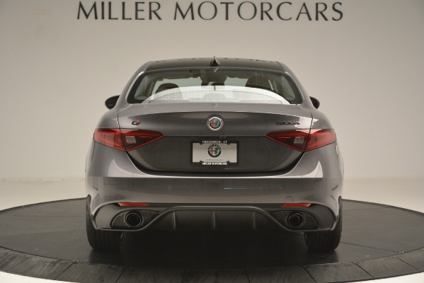 New 2019 Alfa Romeo Giulia Sport Q4 for sale Sold at Alfa Romeo of Greenwich in Greenwich CT 06830 6