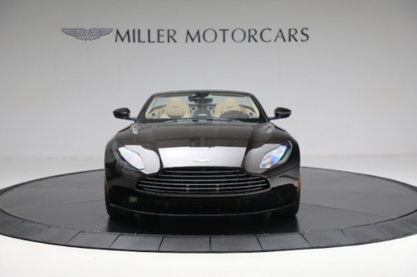 Used 2019 Aston Martin DB11 V8 for sale Sold at Alfa Romeo of Greenwich in Greenwich CT 06830 11