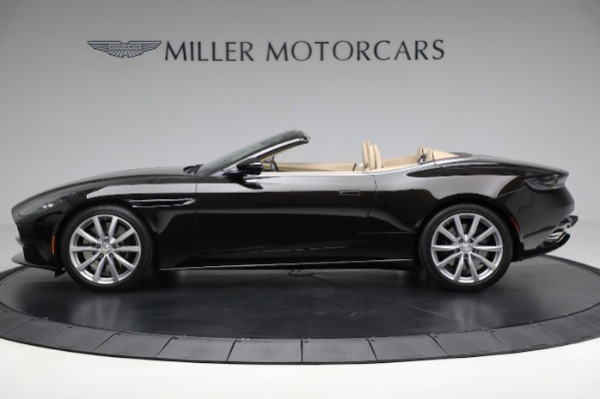 Used 2019 Aston Martin DB11 V8 for sale Sold at Alfa Romeo of Greenwich in Greenwich CT 06830 2