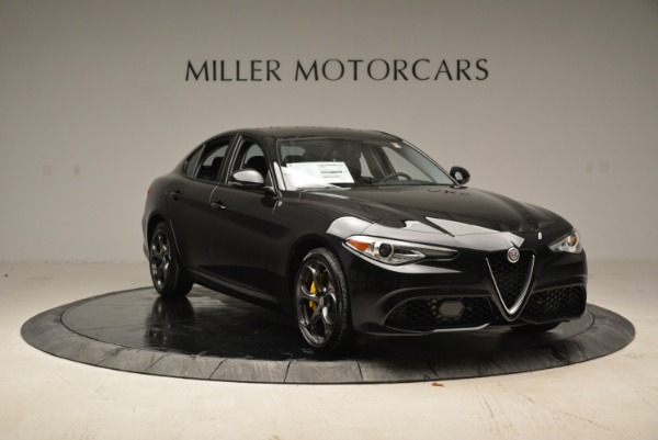 New 2019 Alfa Romeo Giulia Ti Sport Q4 for sale Sold at Alfa Romeo of Greenwich in Greenwich CT 06830 11