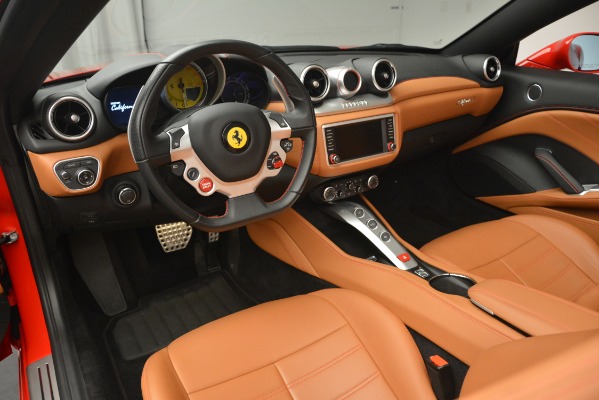 Used 2016 Ferrari California T Handling Speciale for sale Sold at Alfa Romeo of Greenwich in Greenwich CT 06830 24