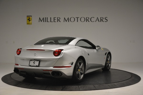 Used 2017 Ferrari California T Handling Speciale for sale Sold at Alfa Romeo of Greenwich in Greenwich CT 06830 19